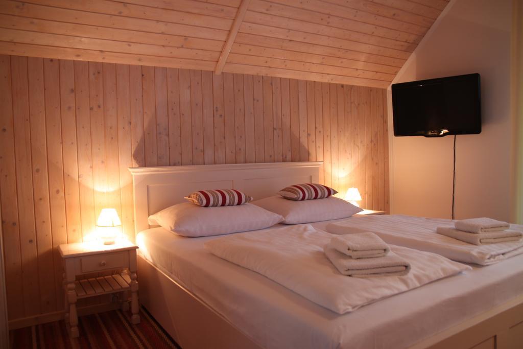 Libra Mikołajki Exterior foto